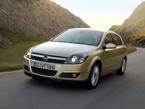 Opel Astra Hatchback 2004 года
